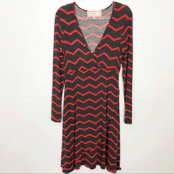 MORE of me maternity design Dresses & Skirts - EUC MORE of Me Chevron striped maternity dress